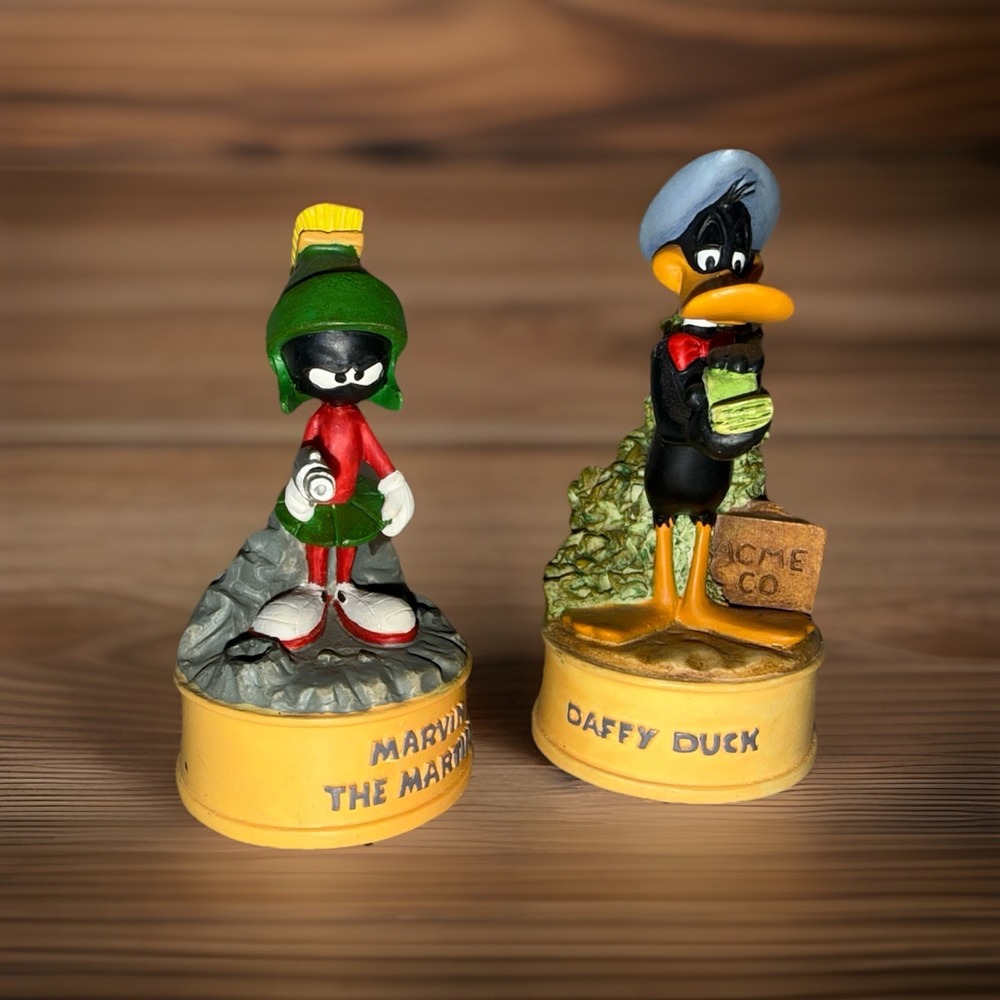 LENOX DAFFY DUCK And Marvin The Martian  2.5"  THIMBLE -- Looney Tunes Vtg